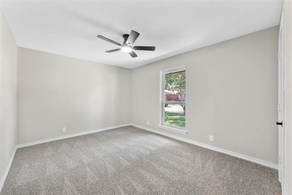 1441 Evergreen Drive - Photo 16
