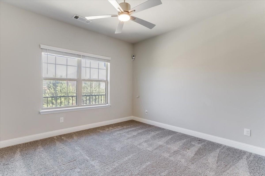 17553 Sequoia - Photo 10