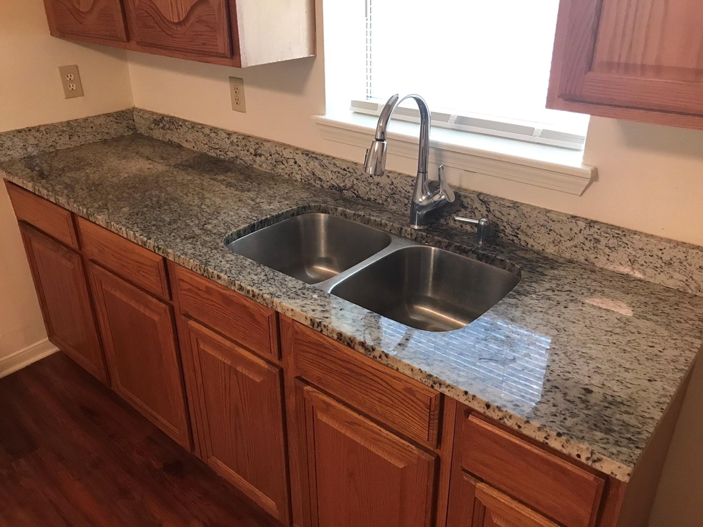 508 W 5th Street - Photo 9