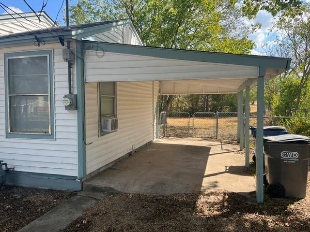 508 W 5th Street - Photo 2