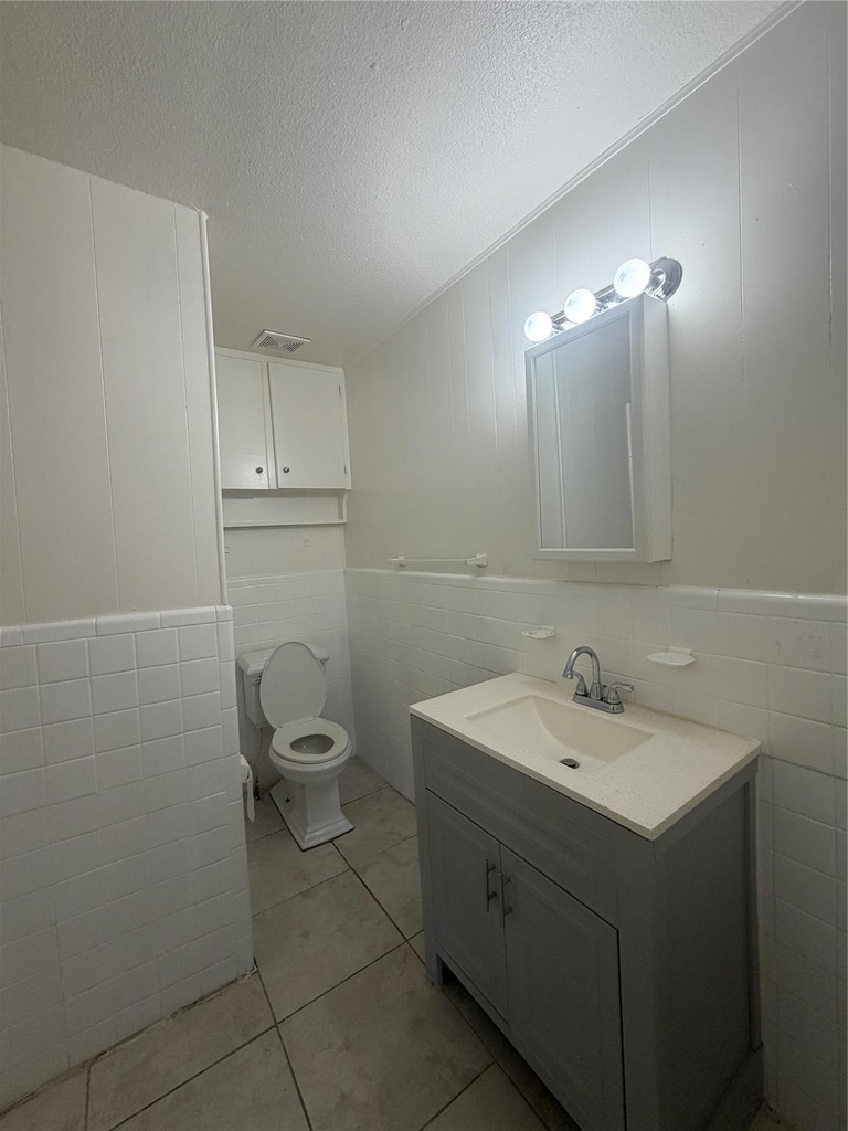 701 Largent - Photo 12