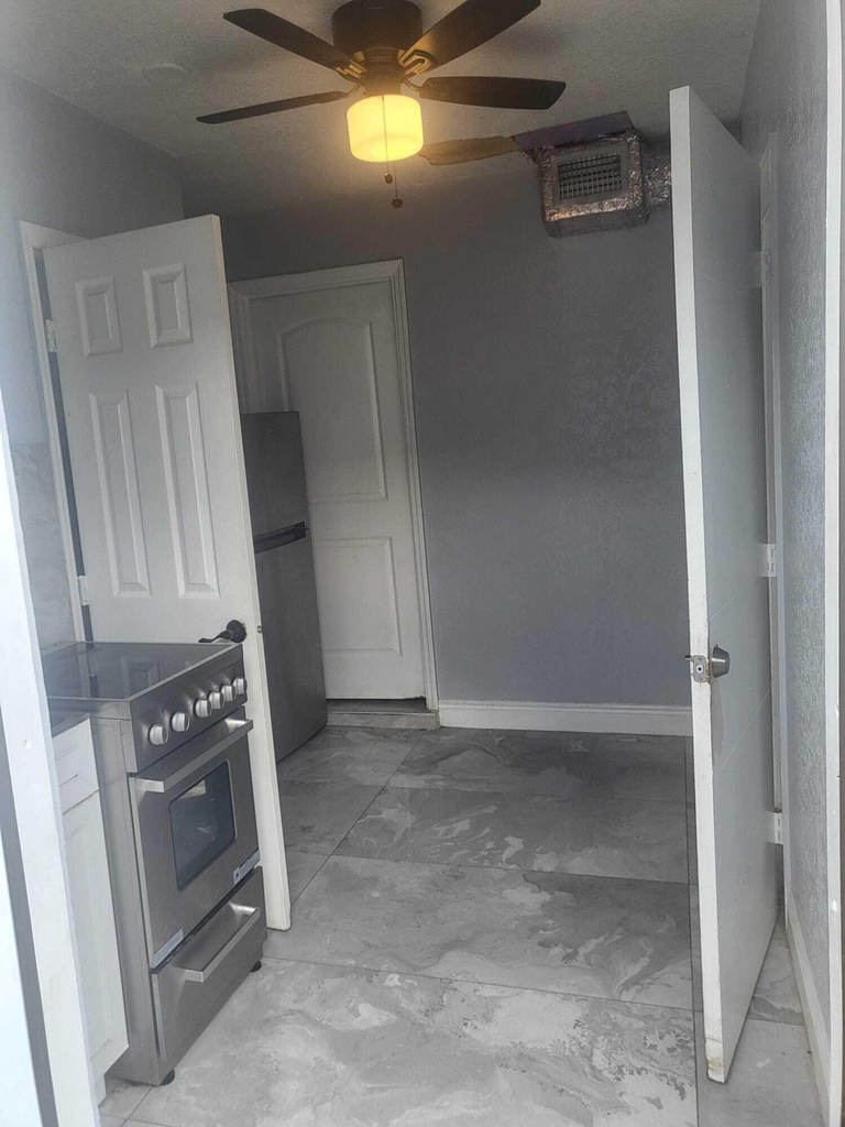 6765 Rose Drive - Photo 16
