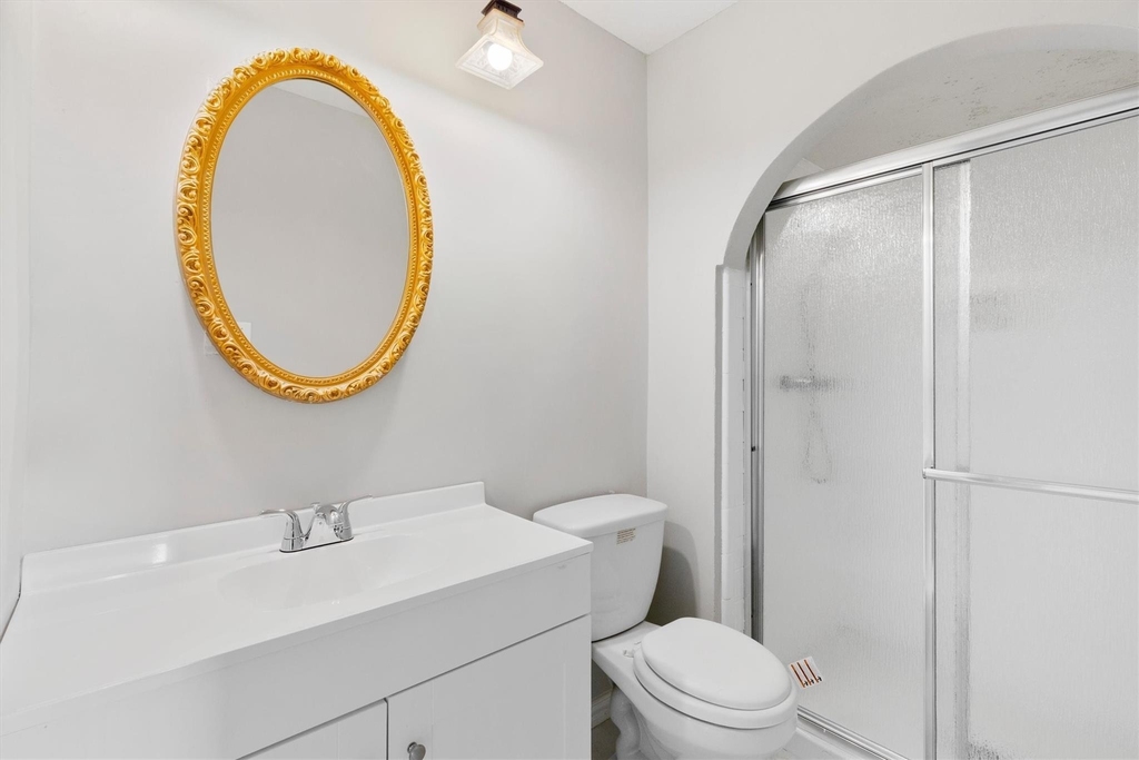 1129 Lombardy Drive - Photo 14