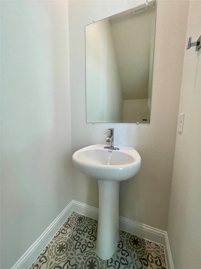 8909 Shoppers Lane - Photo 7