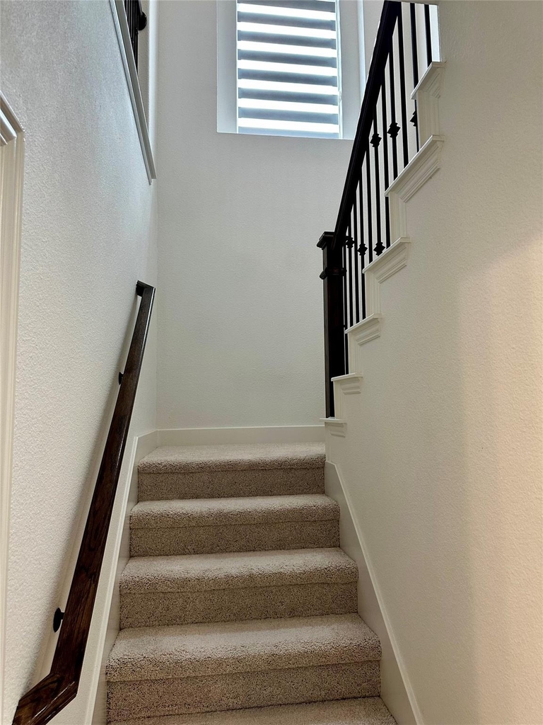1212 Rosebay Drive - Photo 17