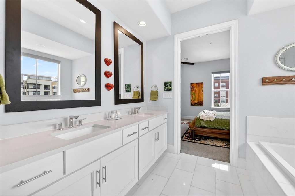 610 Dalton Lane - Photo 15