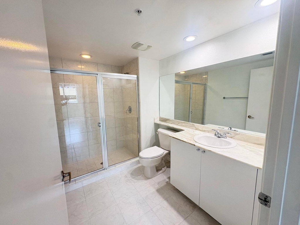 2775 Ne 187th Street - Photo 6