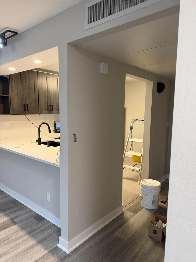 6 Royal Palm Way - Photo 5
