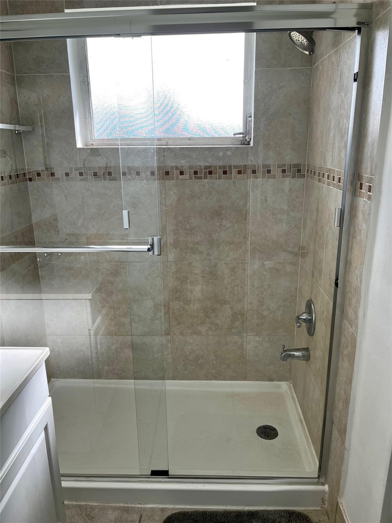 1411 Nw 79th Way - Photo 10