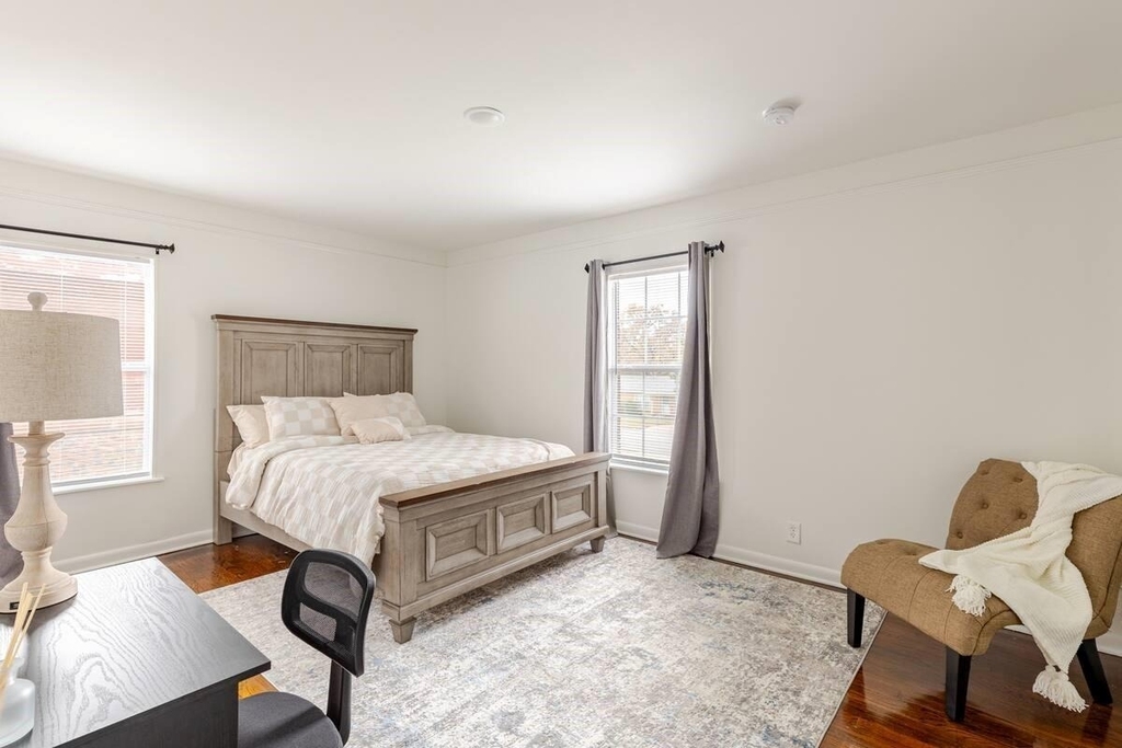 916 Acorn Street - Photo 18