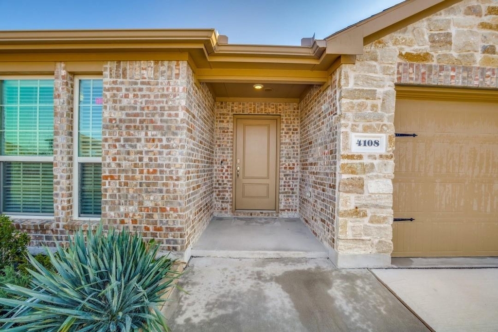 4108 Forest Bend Road - Photo 2