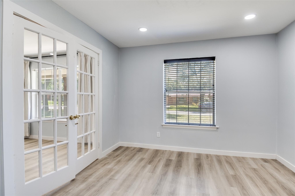 3647 Whitehall Drive - Photo 14