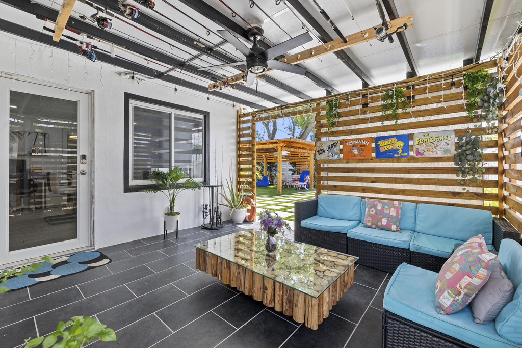 3230 Roosevelt Street - Photo 15
