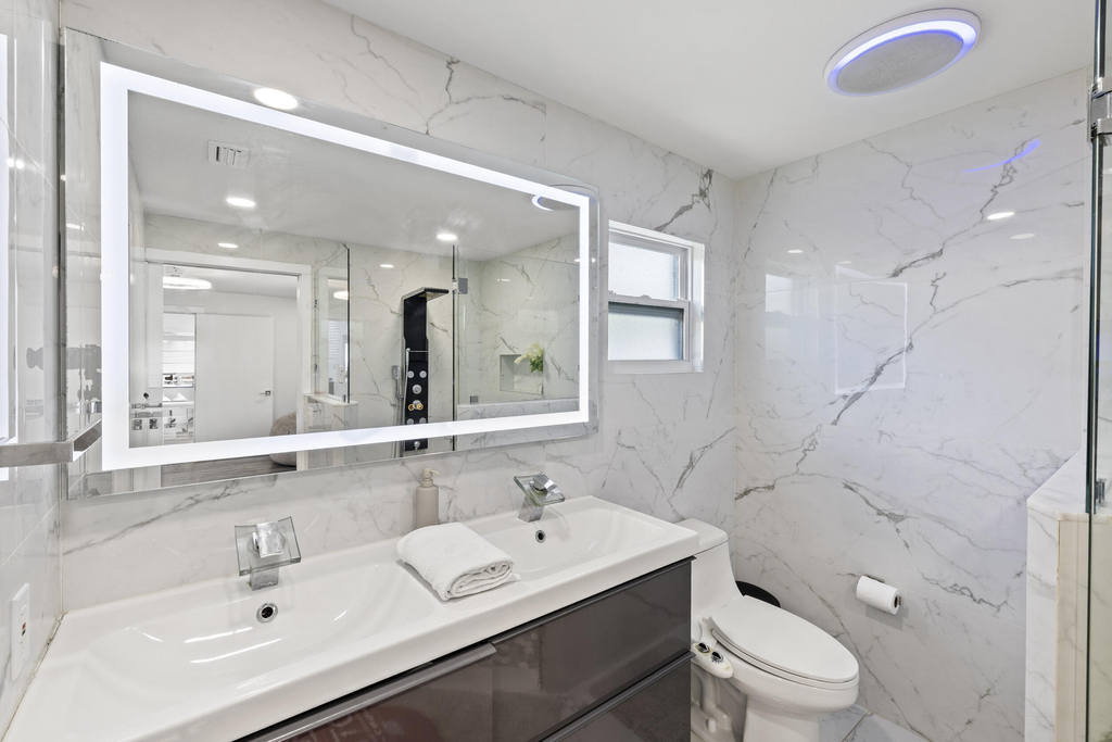 3230 Roosevelt Street - Photo 23