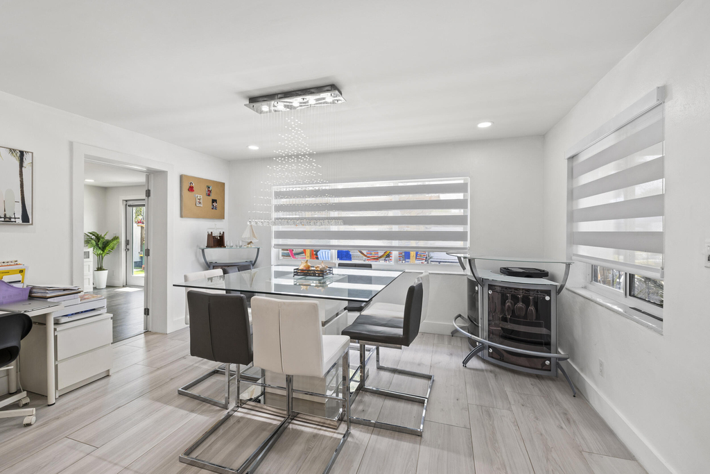 3230 Roosevelt Street - Photo 13