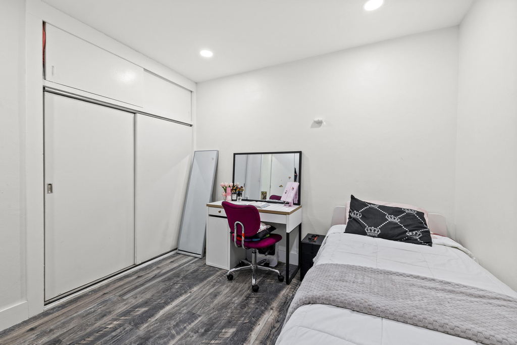 3230 Roosevelt Street - Photo 27