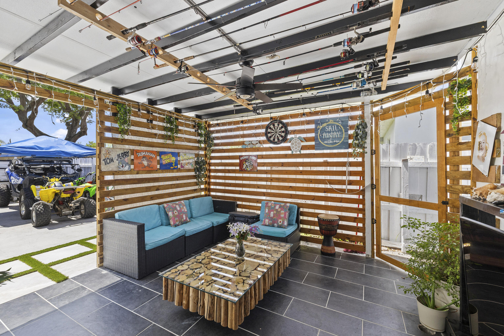 3230 Roosevelt Street - Photo 14