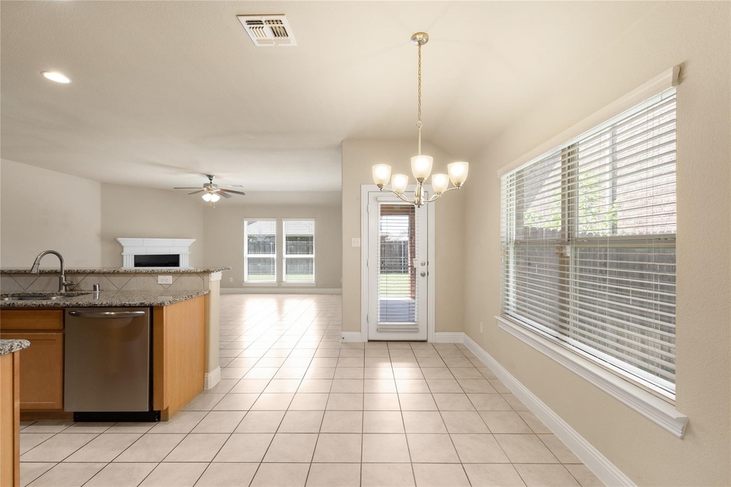 3816 Fordham Street - Photo 3