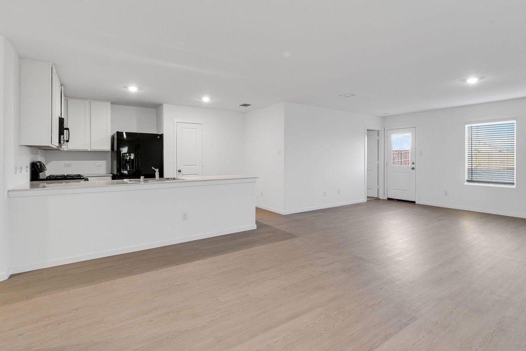 1624 Baugh Street - Photo 36