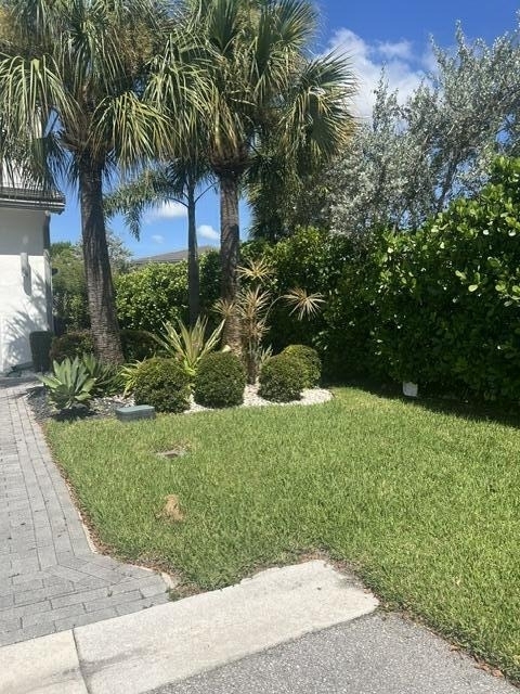 8991 Kingsmoor Way - Photo 1