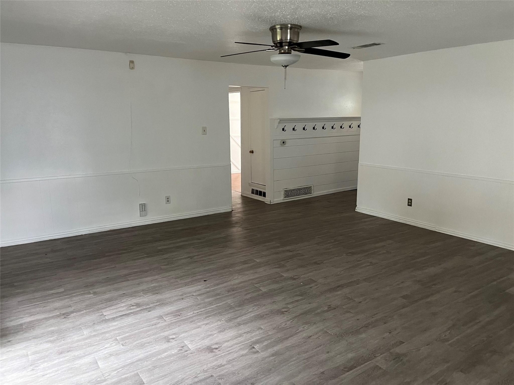 10327 Springhaven Drive - Photo 3