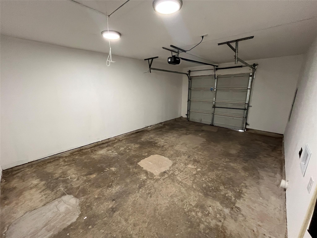 9615 Oak Gate Lane - Photo 17