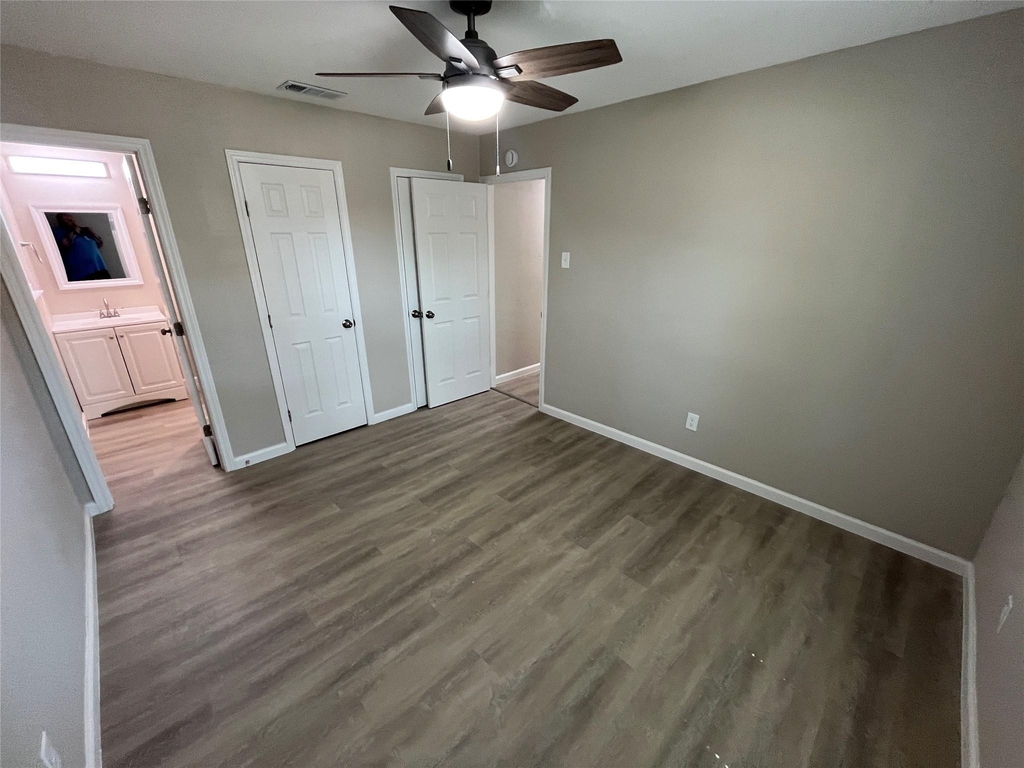 9615 Oak Gate Lane - Photo 8