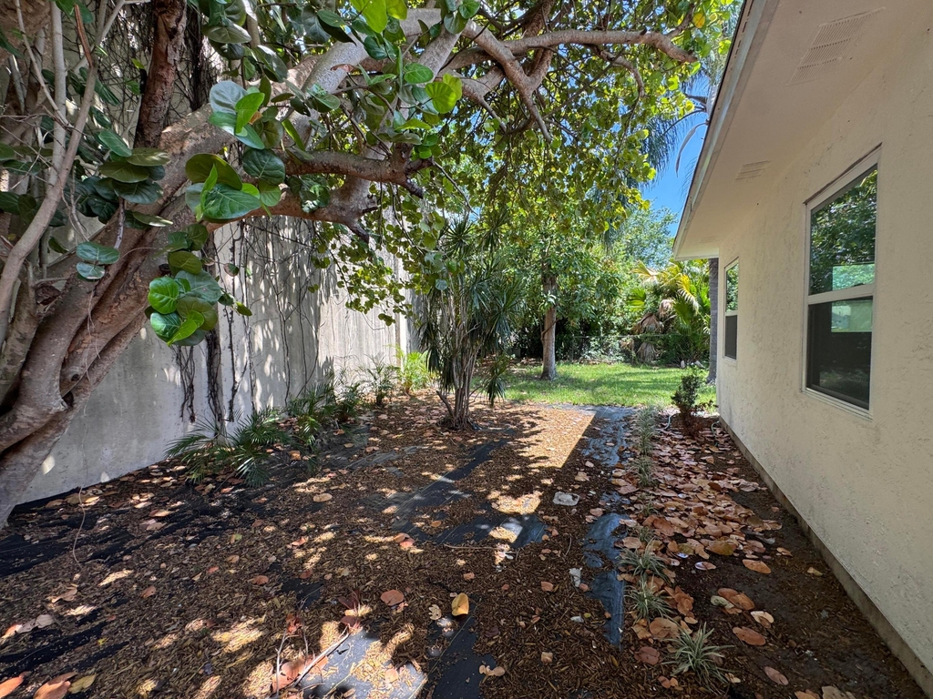 3957 Harwood Street - Photo 15