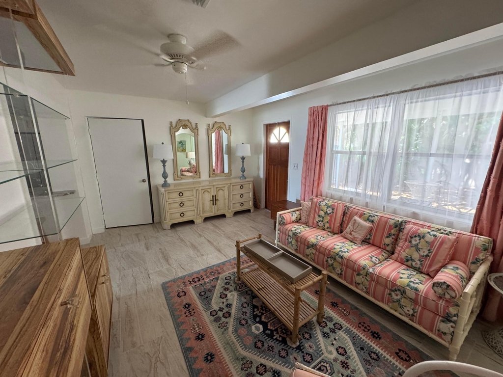 3957 Harwood Street - Photo 2