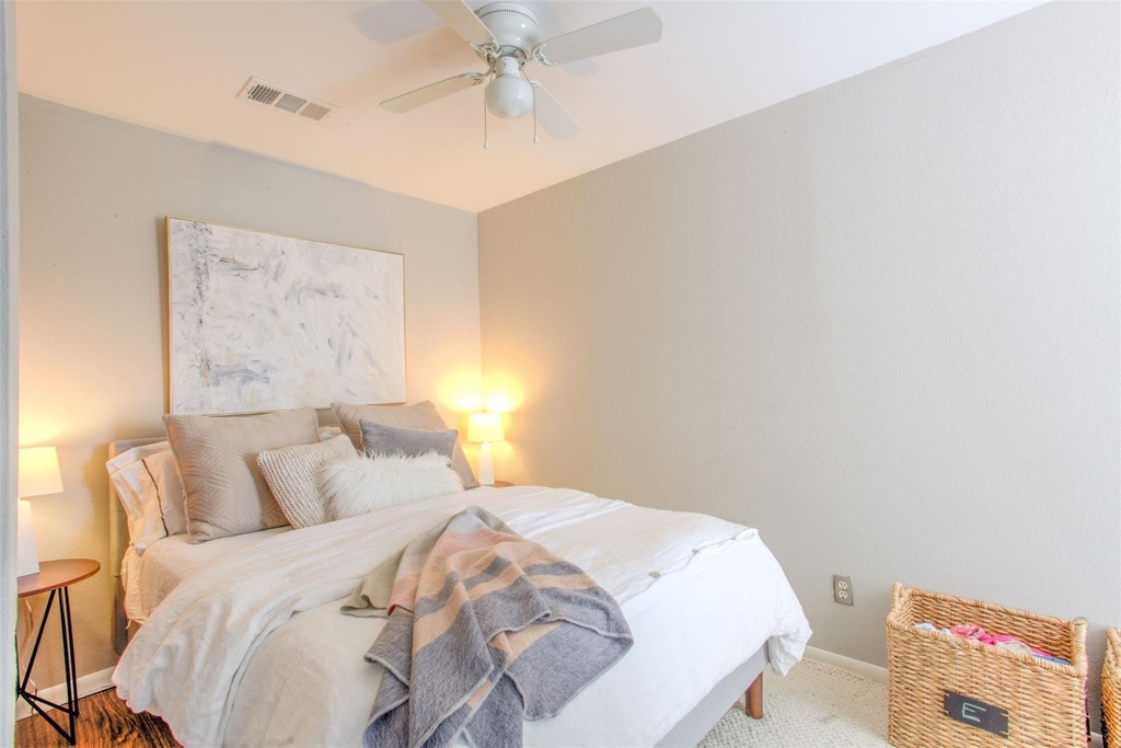 3129 Sondra Drive - Photo 11