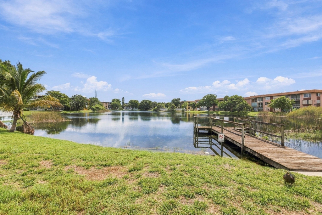 5480 Nw 11th Street - Photo 14