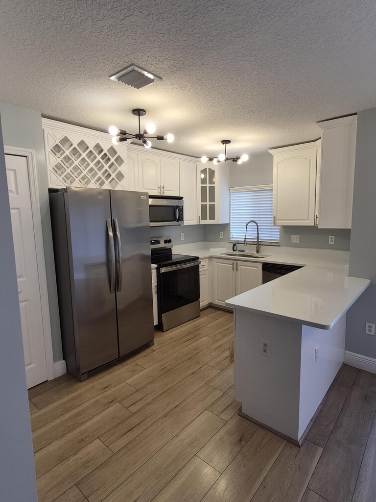 5837 Tyler Street - Photo 1