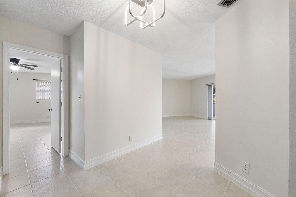 2940 Nw 87th Terrace - Photo 16