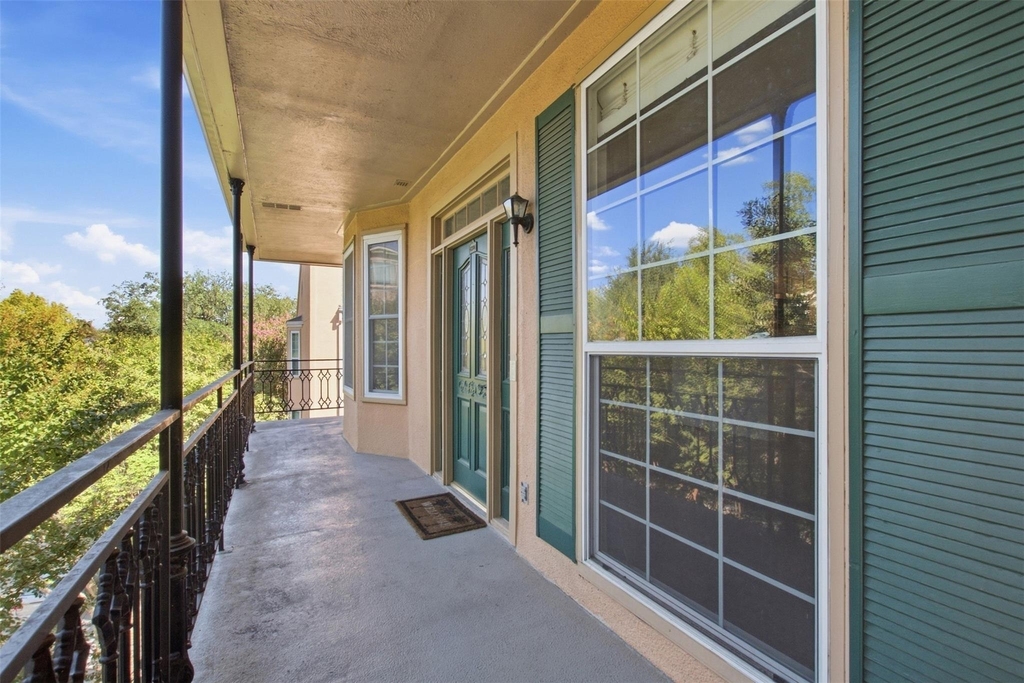 6318 Richmond Avenue - Photo 20