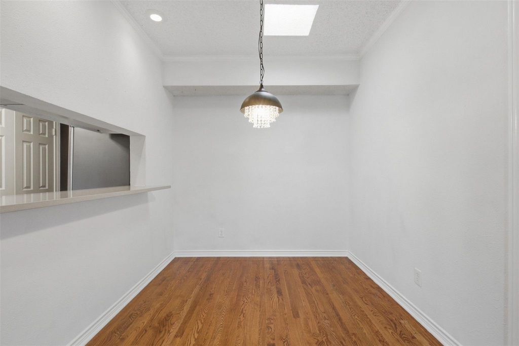 6318 Richmond Avenue - Photo 5
