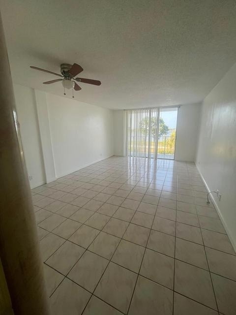 480 Executive Center Drive - Photo 3