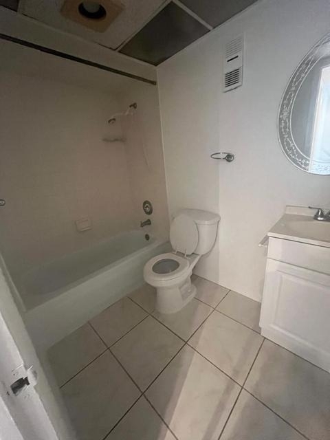 480 Executive Center Drive - Photo 0
