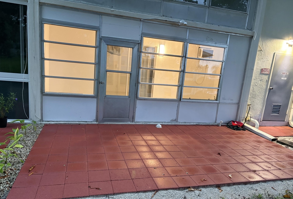 253 Newport P - Photo 10