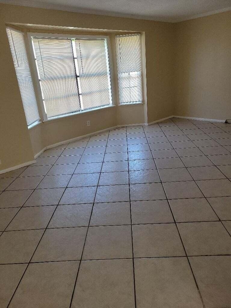 1488 W 31st Street - Photo 13