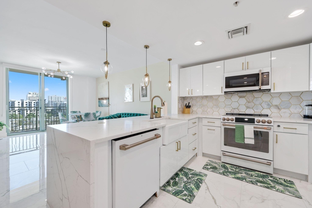 610 Clematis Street - Photo 5