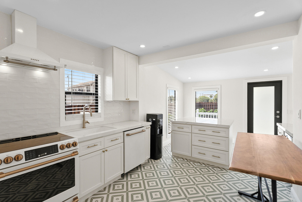517 55th Street - Photo 15