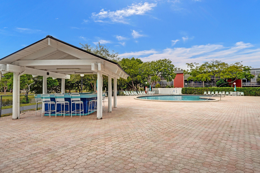 2200 S Cypress Bend Drive - Photo 60