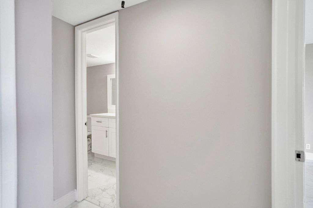 2200 S Cypress Bend Drive - Photo 56