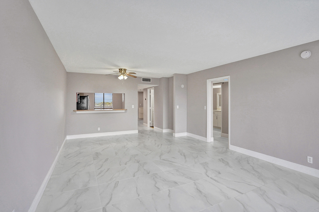 2200 S Cypress Bend Drive - Photo 2