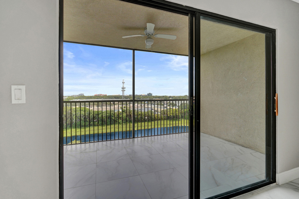 2200 S Cypress Bend Drive - Photo 53