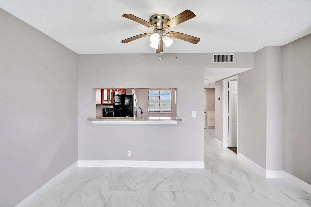 2200 S Cypress Bend Drive - Photo 50