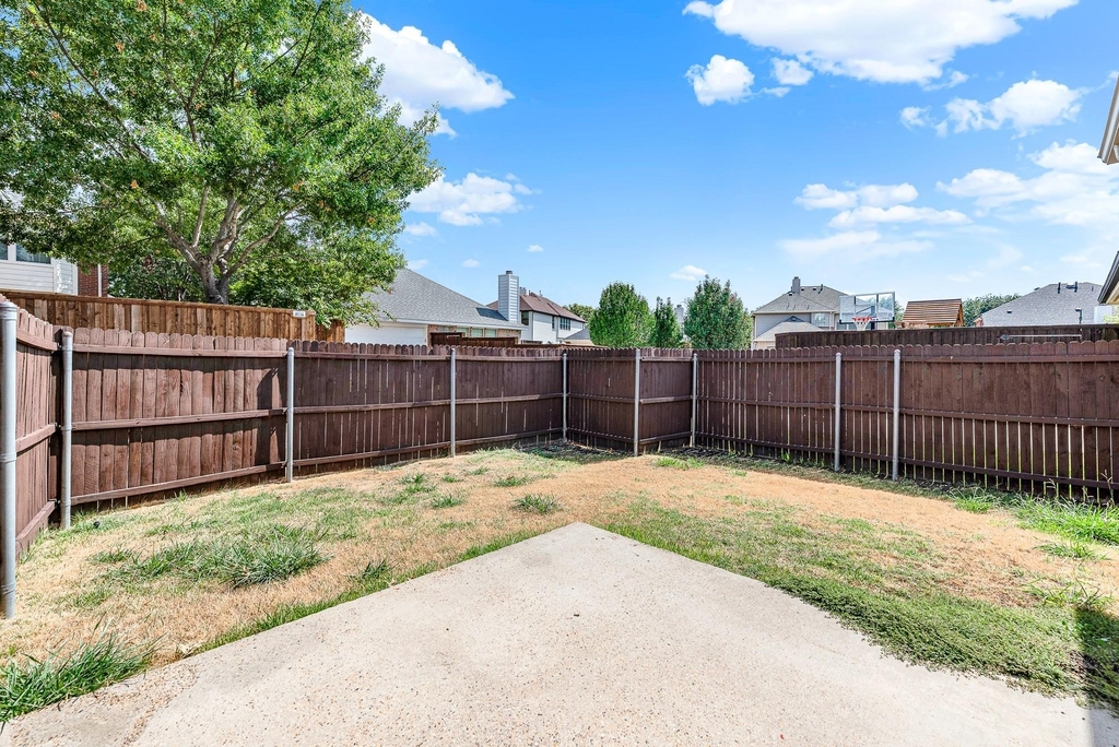 13270 Roadster Drive - Photo 30
