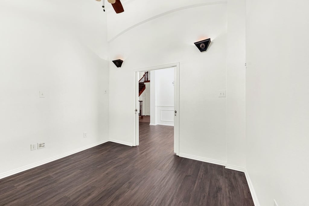 13270 Roadster Drive - Photo 3