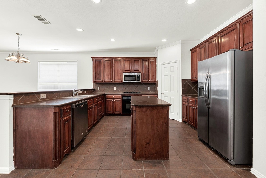 13270 Roadster Drive - Photo 6