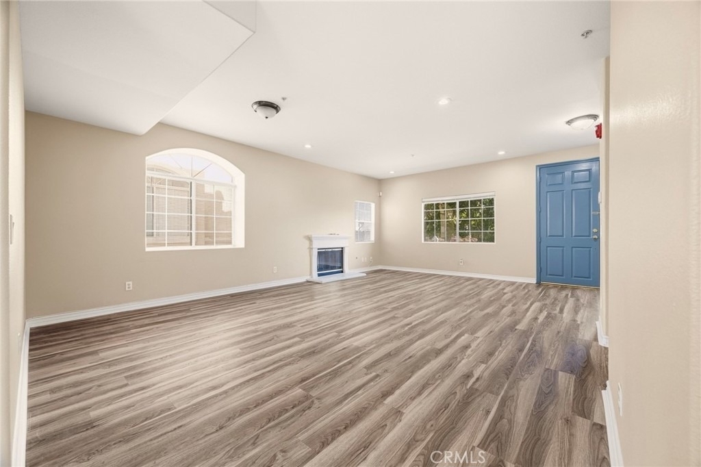 1115 Fairview - Photo 2